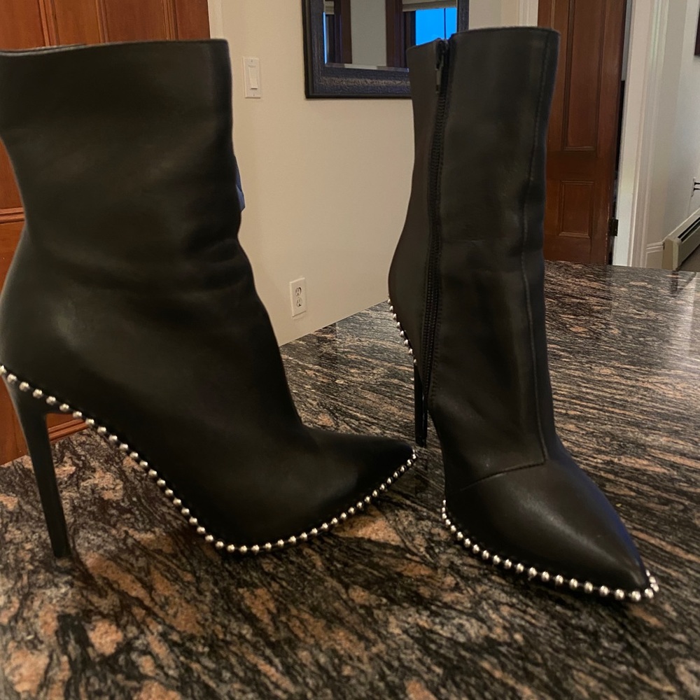 Steve Madden women’s booties